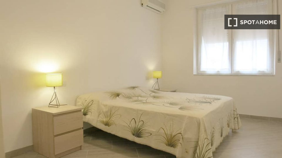 Apartment Milan, 1 bed — photo 1