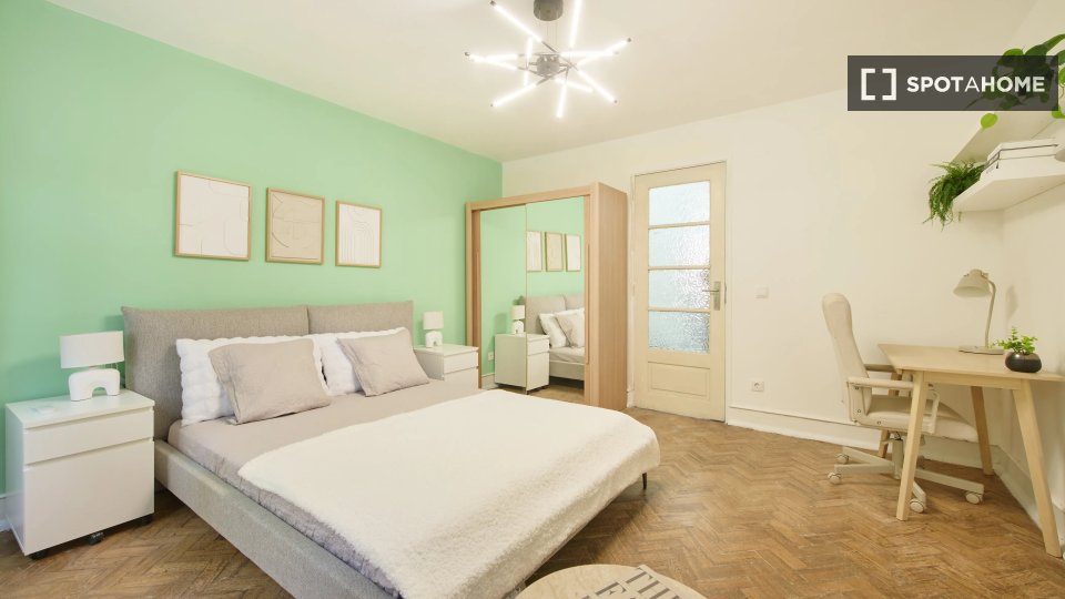 Double room Lisbon, 6 beds — photo 3