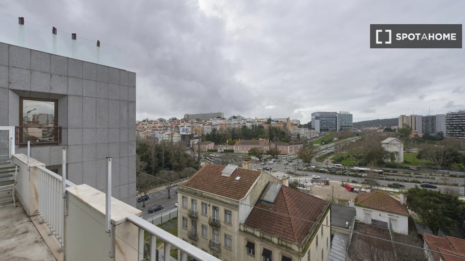 Double room Lisbon, 7 beds — photo 15