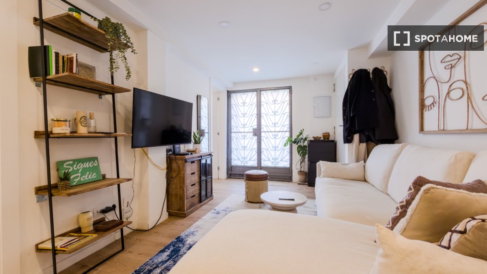 Apartment Barcelona, 3 beds, 105m² — photo 21