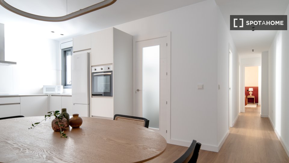 Apartment Seville, 2 beds, 100m² — photo 9