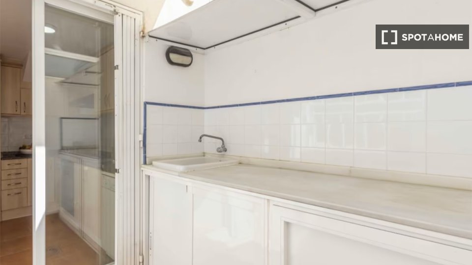 Apartment Valencia, 2 beds, 115m² — photo 8