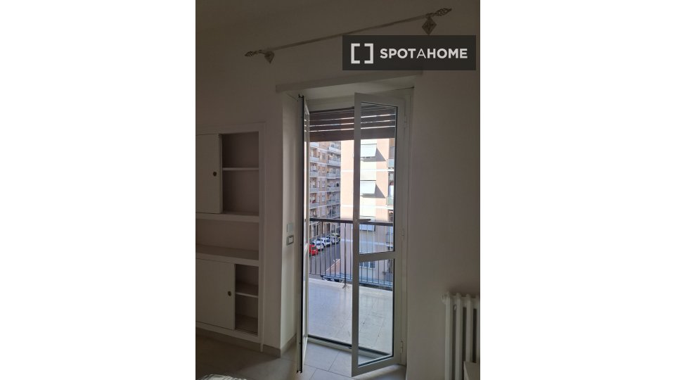 Apartment Rome, 2 beds, 60m² — photo 11