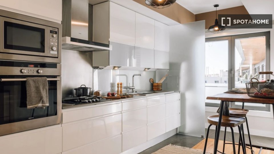 Apartment Lisbon, 2 beds — photo 9