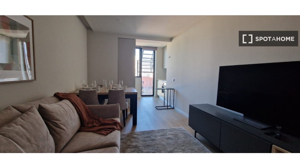 Apartment mono Lisbon, 54m² — photo 22