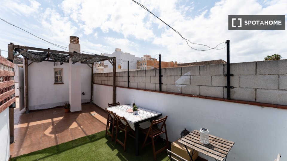 Apartment Malaga, 2 beds, 60m² — photo 2