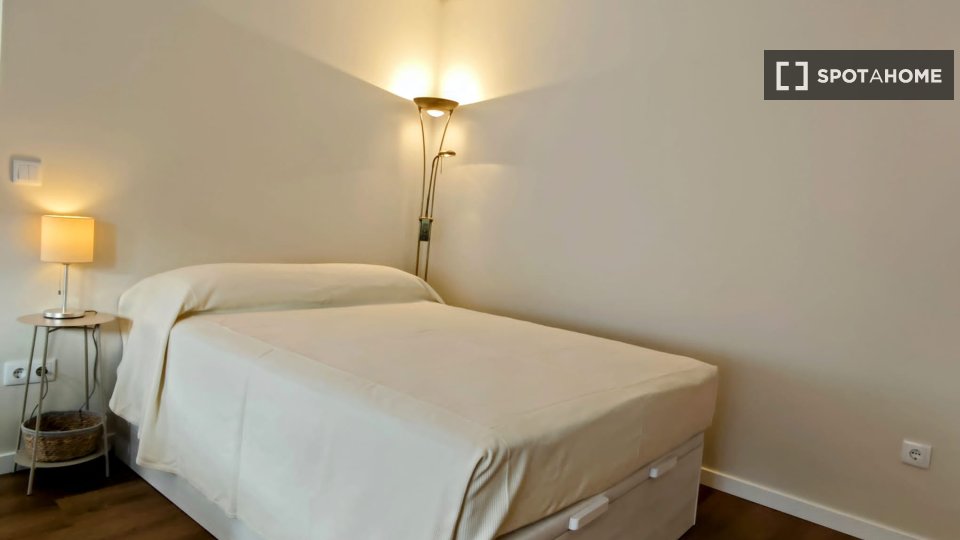 Apartment mono Porto, 35m² — photo 1