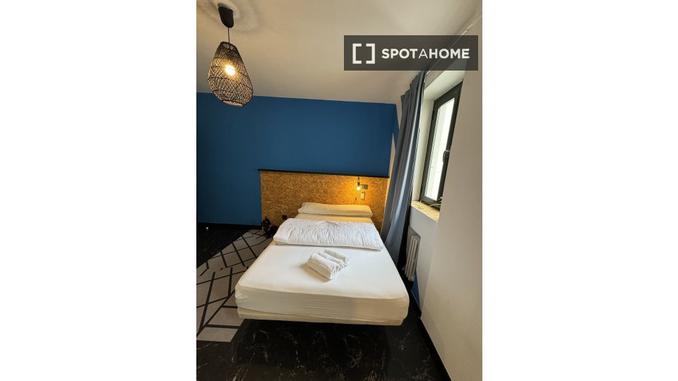 Double room Madrid, 20 beds, 5000m² — photo 1