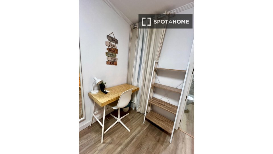Apartment mono Bilbao, 25m² — photo 22