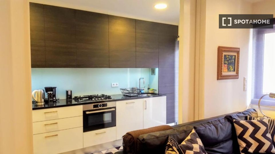 Apartment Lisbon, 2 beds — photo 2