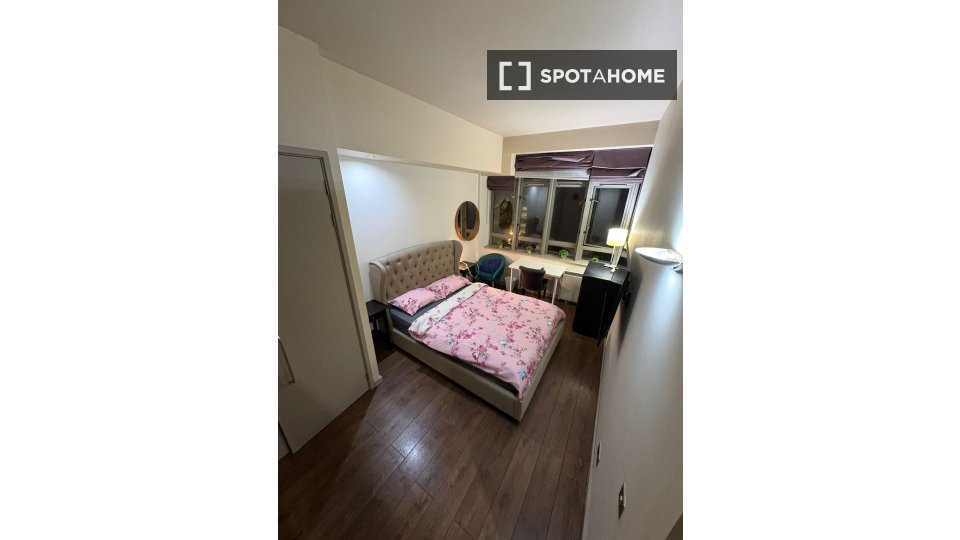 Double room London, 4 beds — photo 2