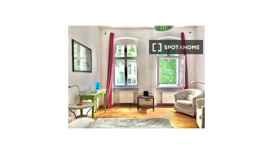 Apartment Berlin, 2 beds, 46m² — photo 40