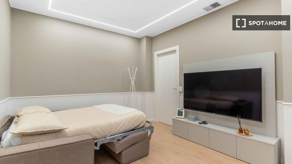 Appartamento Milano, 2 camere, 80m² — foto 2