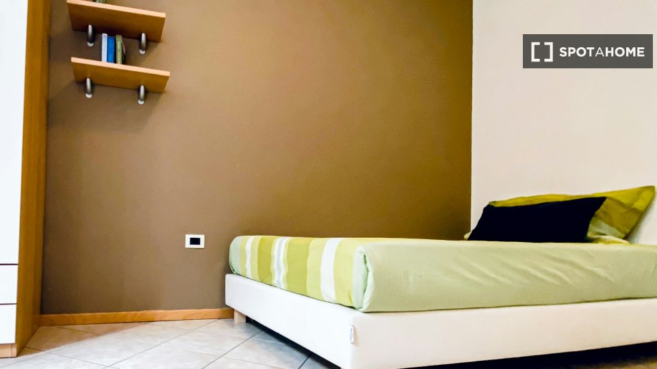 Double room Trento, 2 beds — photo 1