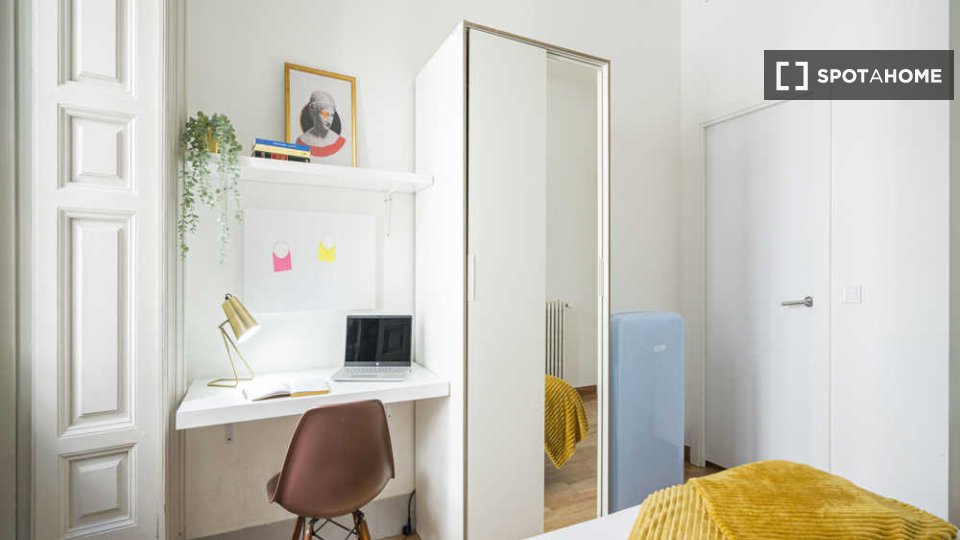Double room Madrid, 67 beds — photo 33