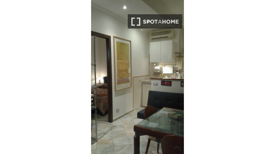 Apartment Rome, 1 bed, 30m² — photo 10