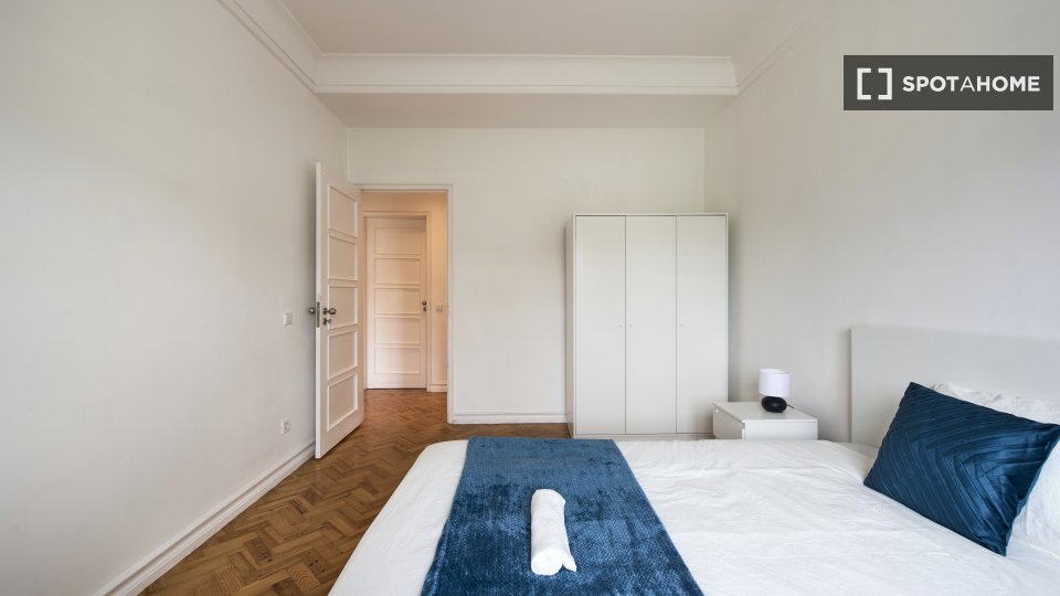 Double room Lisbon, 9 beds — photo 22