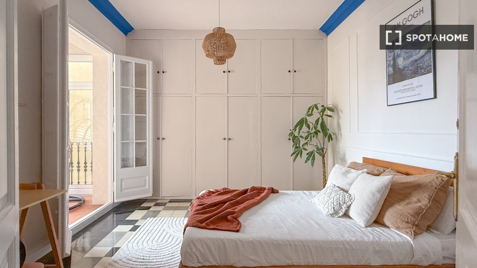 Double room Barcelona, 8 beds, 250m² — photo 40
