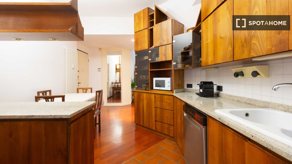 Apartment Milan, 2 beds, 100m² — photo 3