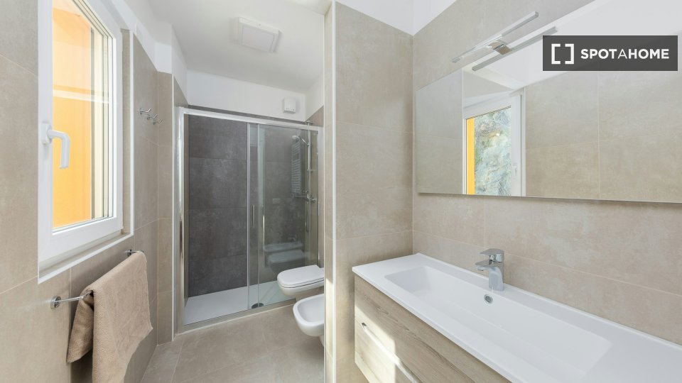 Double room Trento, 3 beds — photo 33