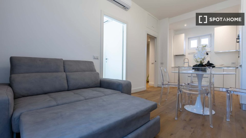 Apartment Milan, 1 bed, 55m² — photo 4