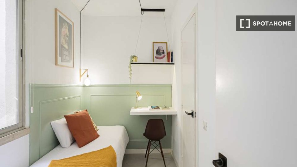 Double room Madrid, 67 beds — photo 2