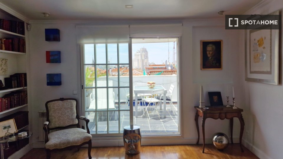Apartment Madrid, 1 bed — photo 19