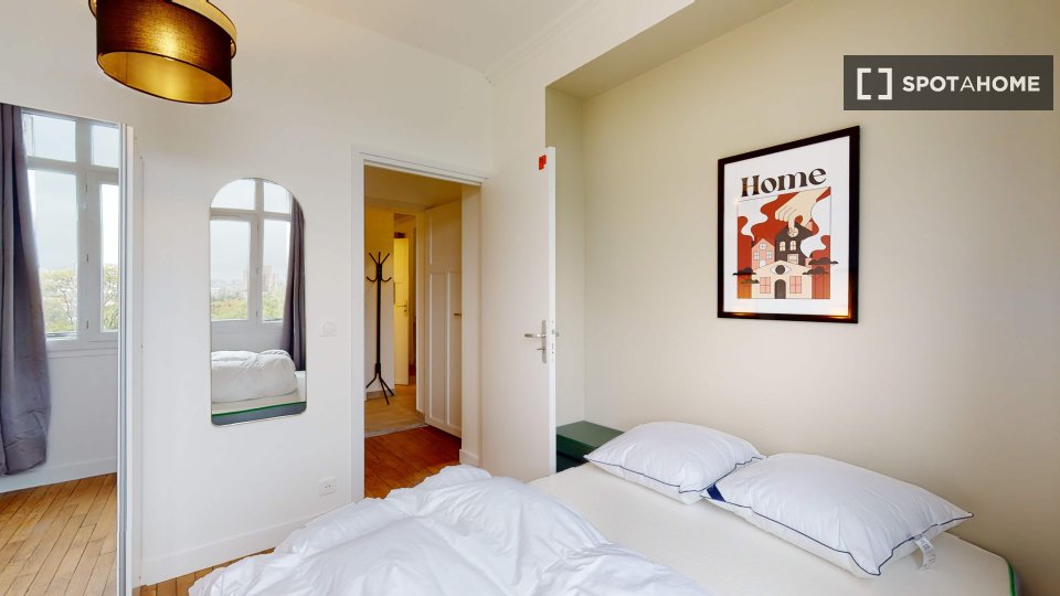 Double room Paris, 12 beds — photo 12