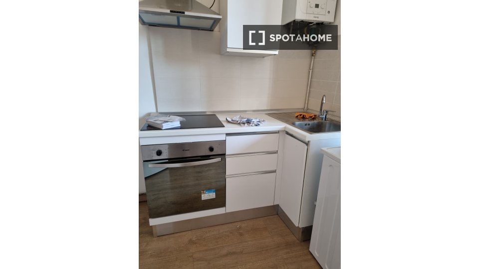 Apartment Milan, 1 bed, 42m² — photo 15