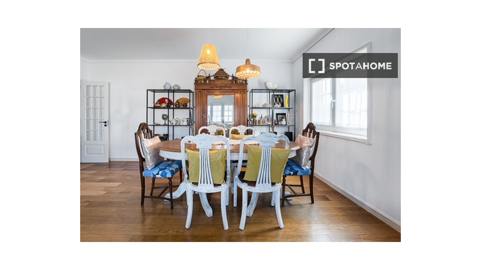 Double room Porto, 2 beds, 120m² — photo 5