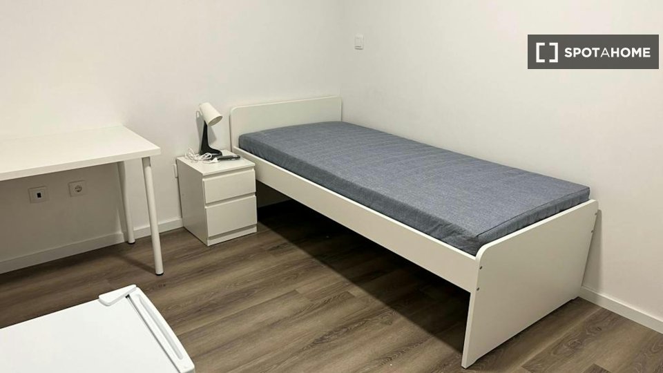 Double room Porto, 8 beds — photo 13