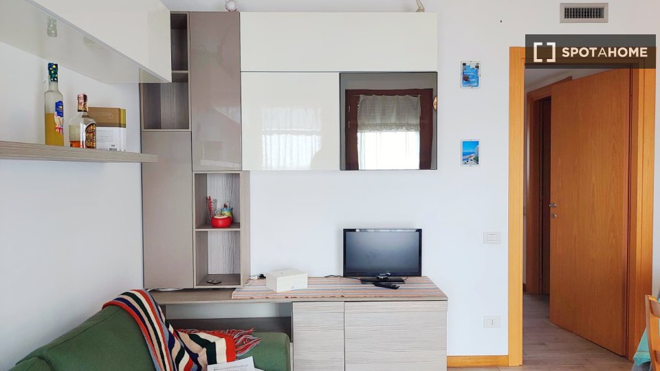 Apartment Milan, 2 beds, 85m² — photo 9