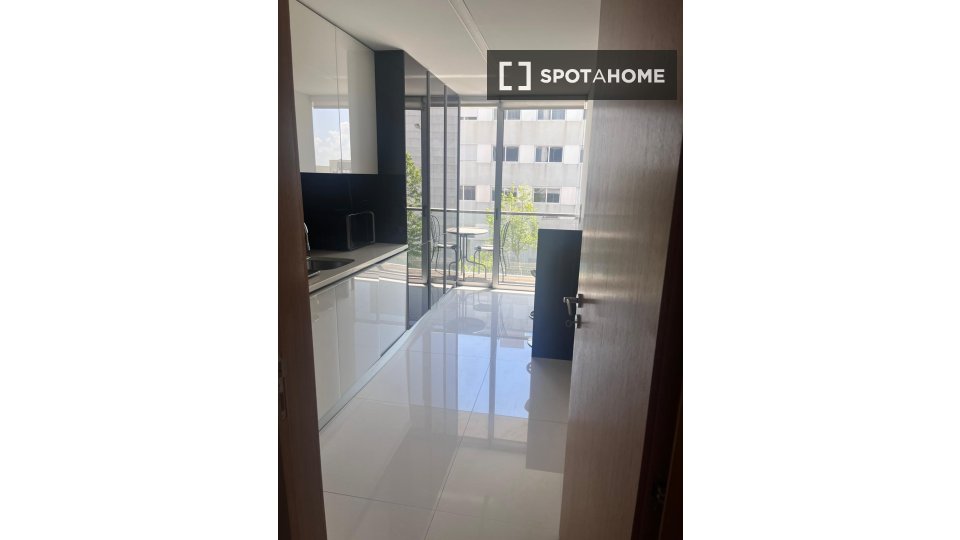 Apartment Porto, 3 beds, 118m² — photo 3