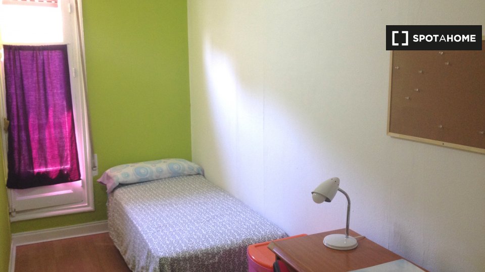 Double room Madrid, 11 beds — photo 1