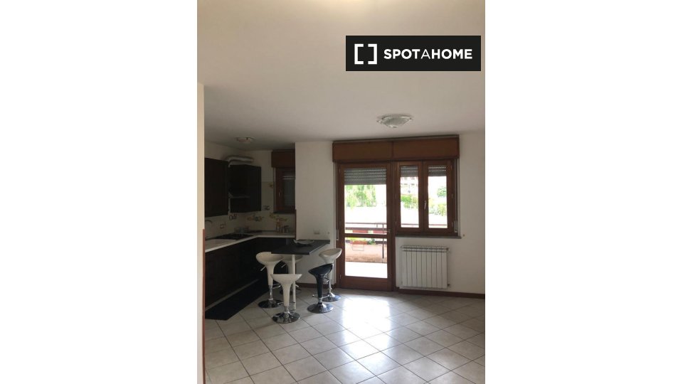 Apartment Rome, 1 bed — photo 4