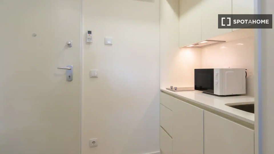 Apartment Porto, 1 bed — photo 2
