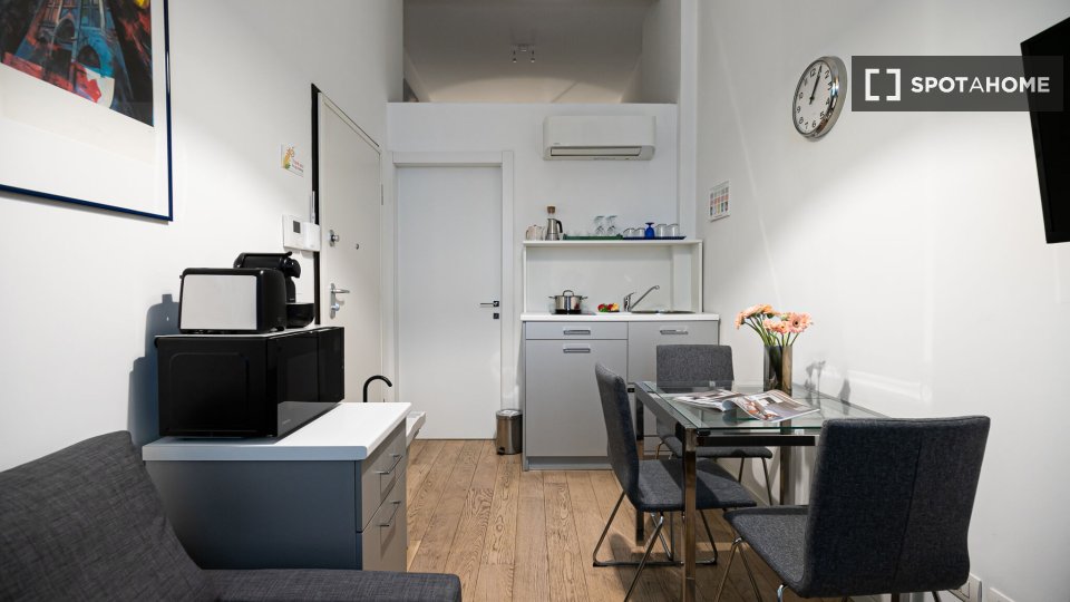 Apartment Milan, 1 bed, 45m² — photo 4