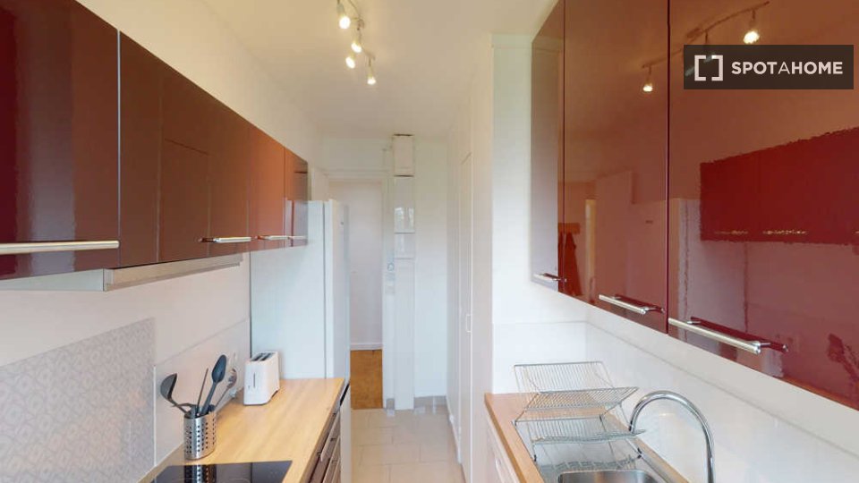 Double room Paris, 5 beds, 100m² — photo 3