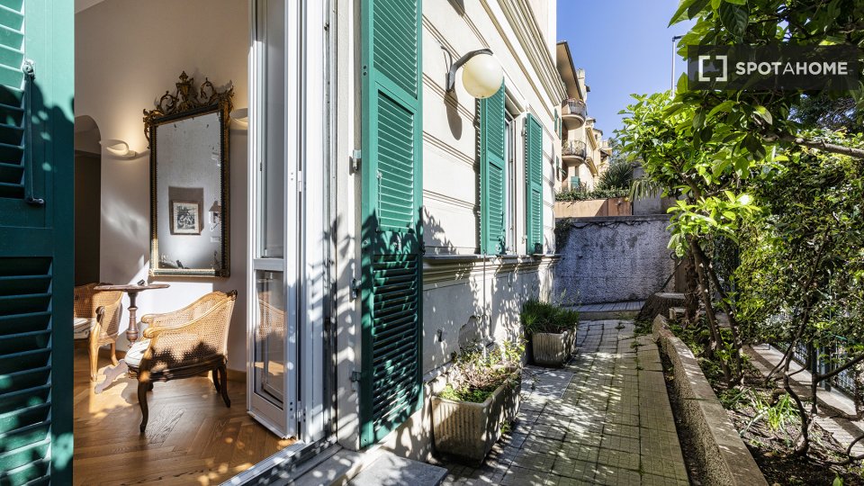 Apartment Genoa, 2 beds, 120m² — photo 5