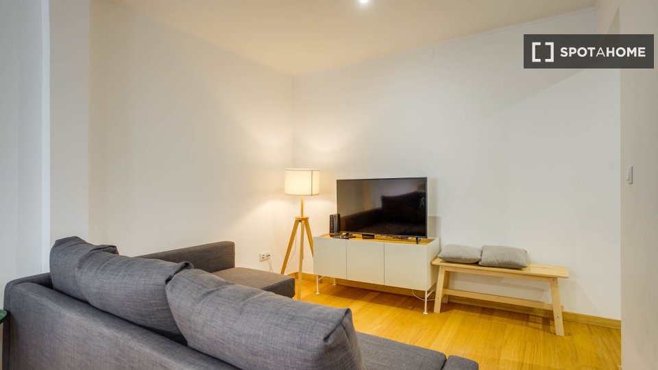 Apartment Lisbon, 2 beds — photo 68