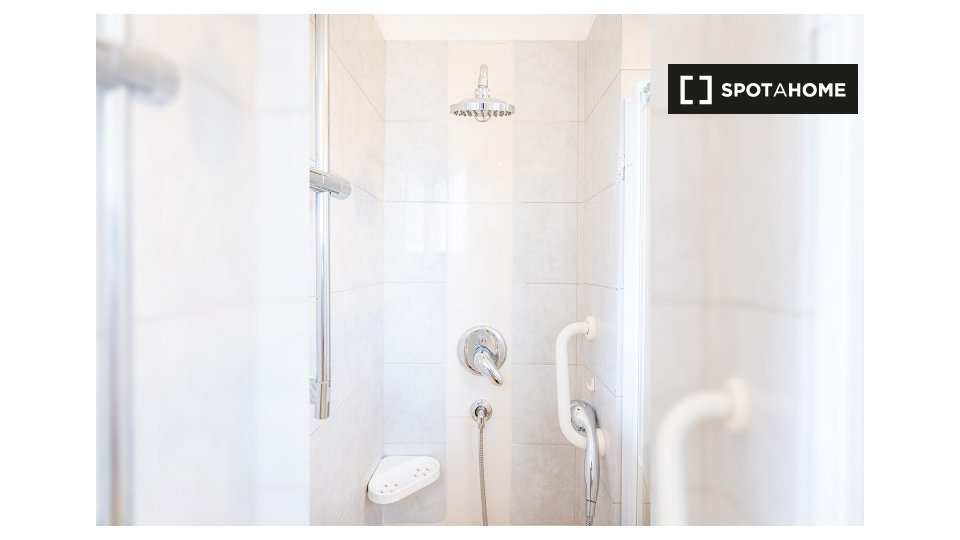 Double room Milan, 4 beds, 80m² — photo 16