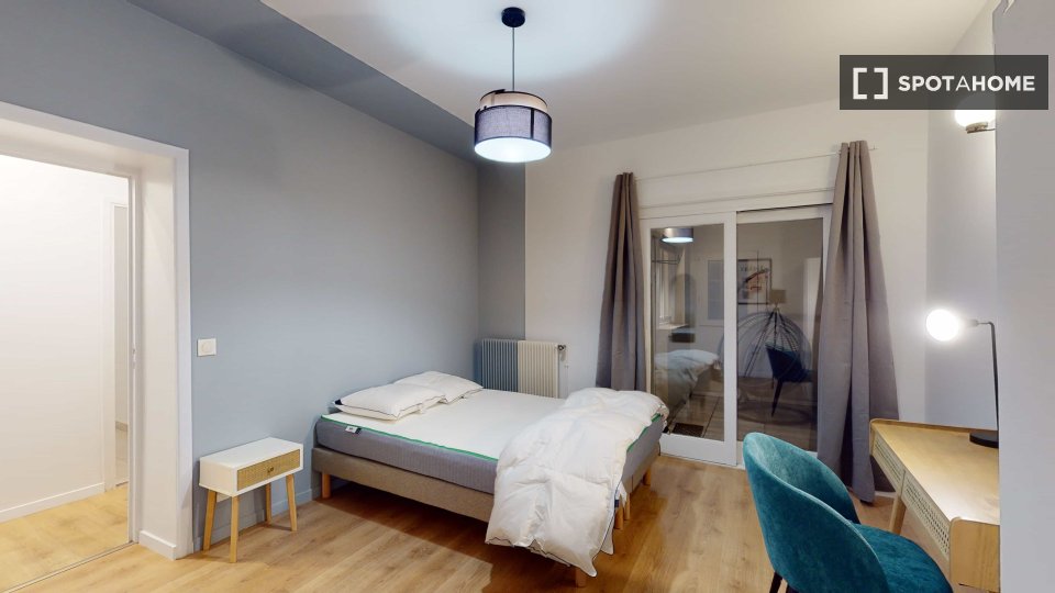 Double room Lille, 18 beds — photo 6