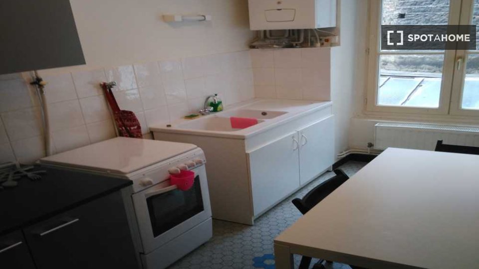 Chambre double Lyon, 3 chambres, 90m² — photo 8