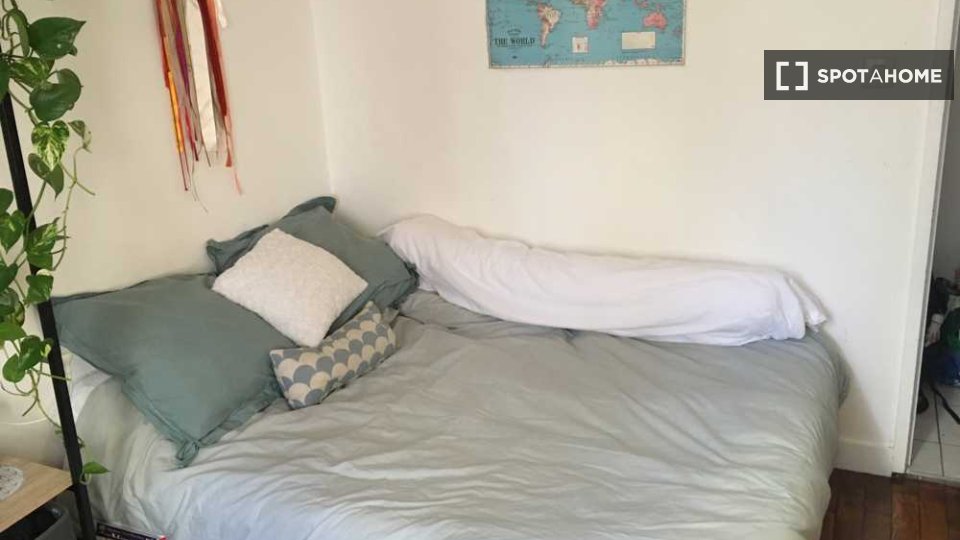 Chambre 8 voyageurs, avec wifi