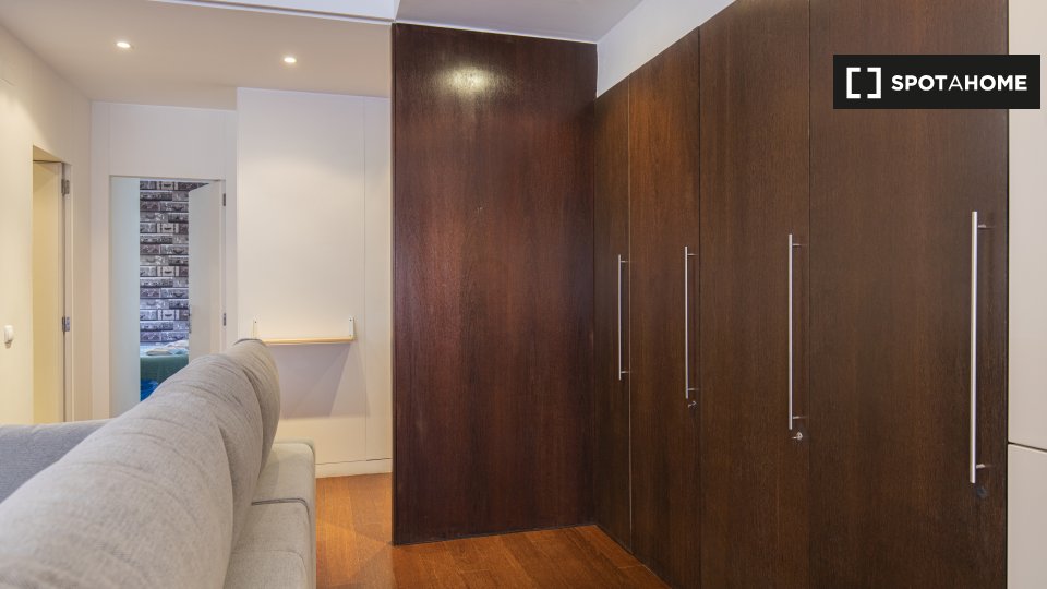 Apartment Lisbon, 1 bed — photo 3