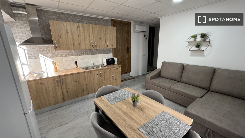 Apartment Almeria, 2 beds, 83m² — photo 7