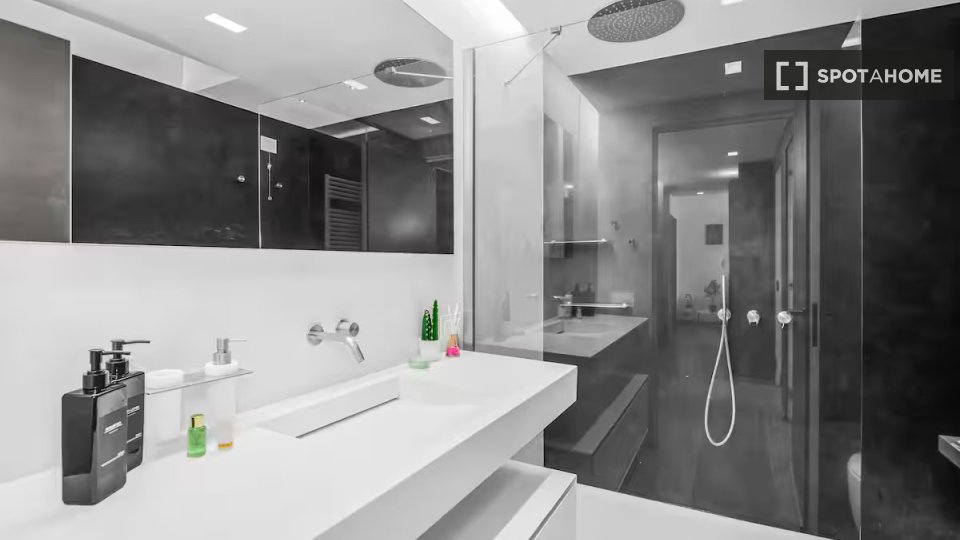 Apartment Milan, 2 beds — photo 8