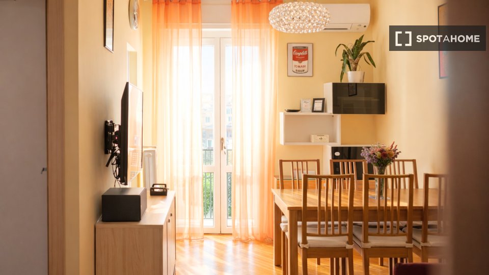 Apartment Milan, 2 beds, 65m² — photo 20