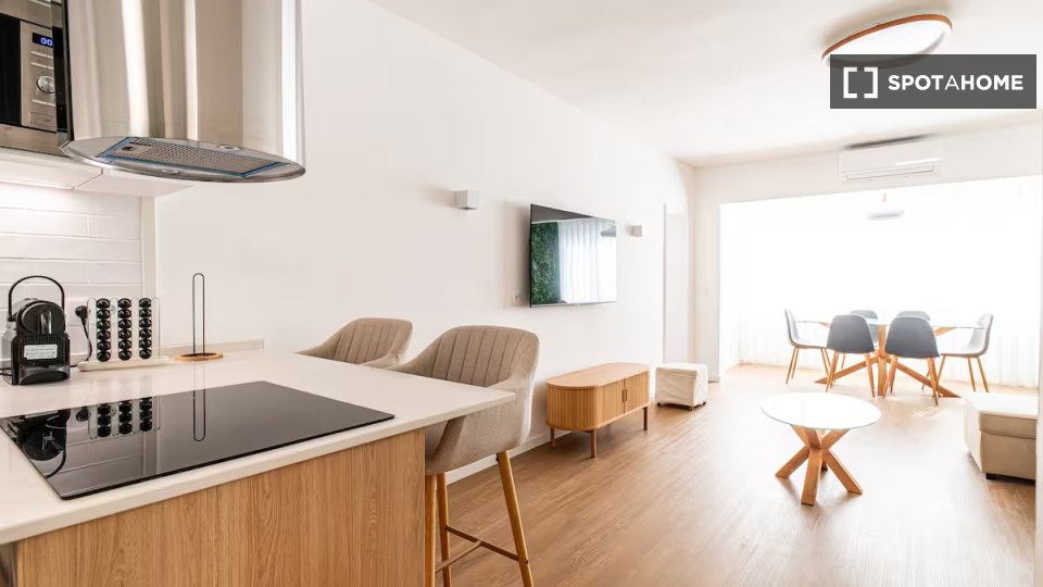 Apartment Lisbon, 1 bed — photo 14