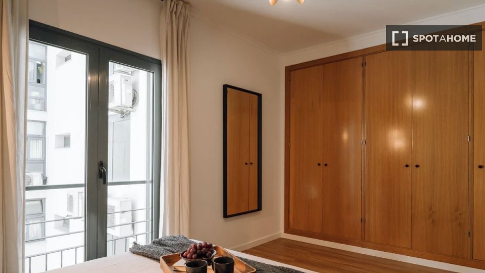 Apartment Lisbon, 2 beds — photo 16